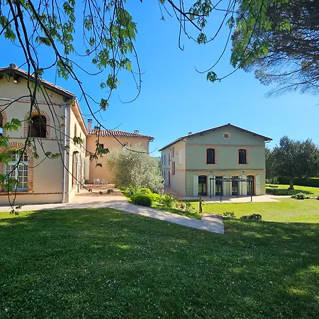 Domaine De Belcayre Couette-café *